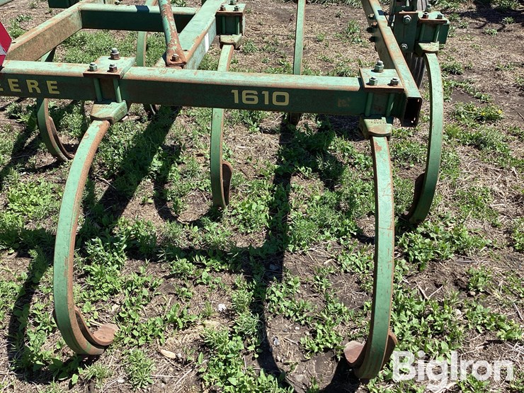 john-deere-1610-image-18