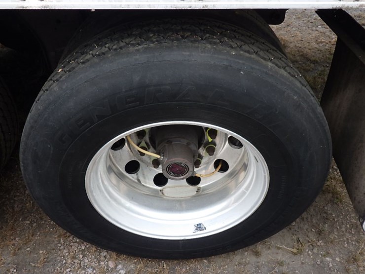 2019-utility-3000r-image-15