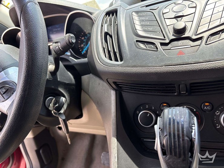 2014-ford-escape-image-15