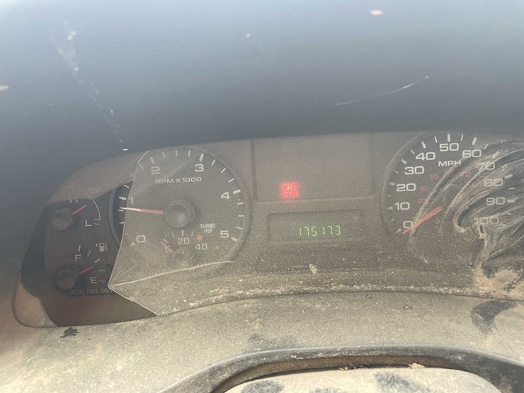 2006-ford-f450-xl-image-89