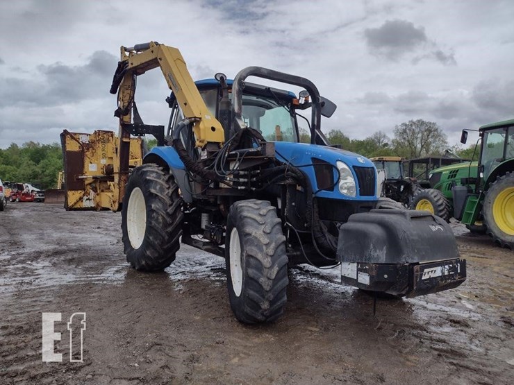 2011-new-holland-t6030-image-42