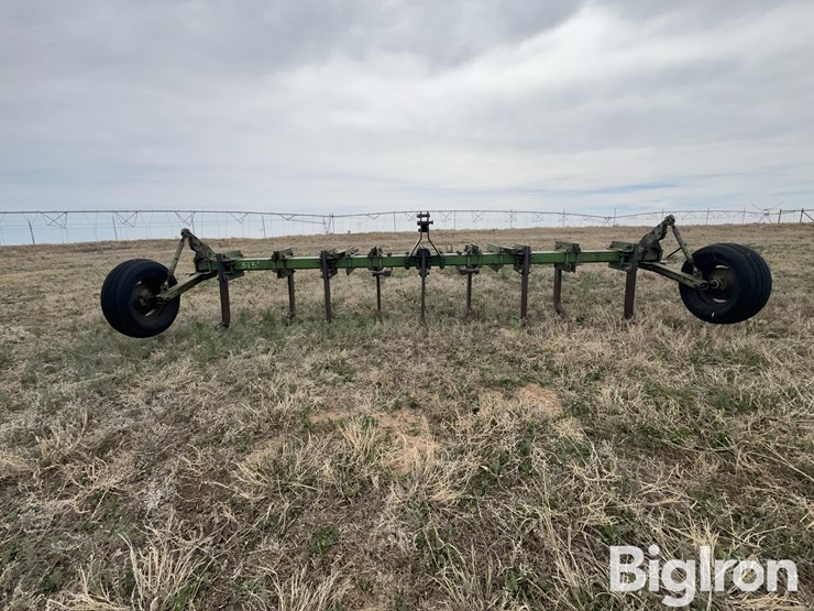 john-deere-model-b-image-2