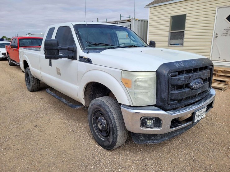 2012-ford-f250-image-2