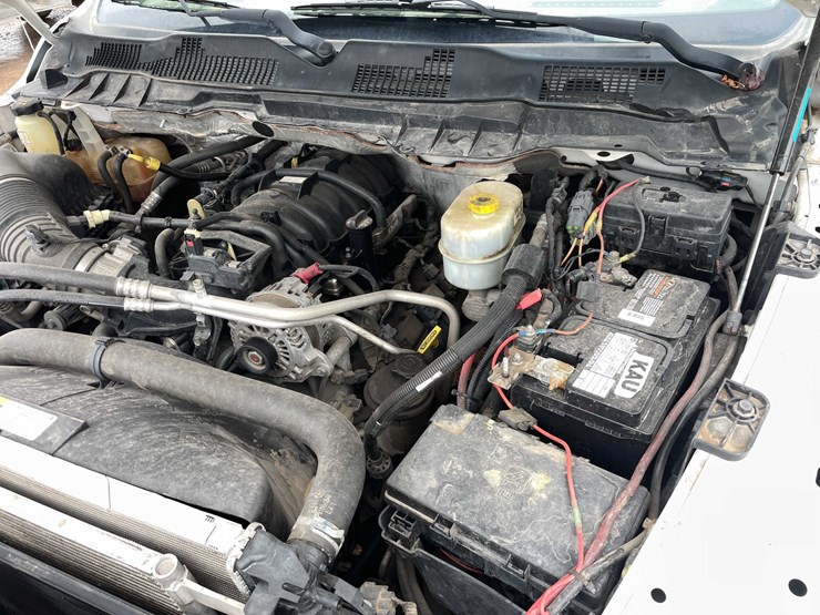2015-dodge-ram-3500-image-113