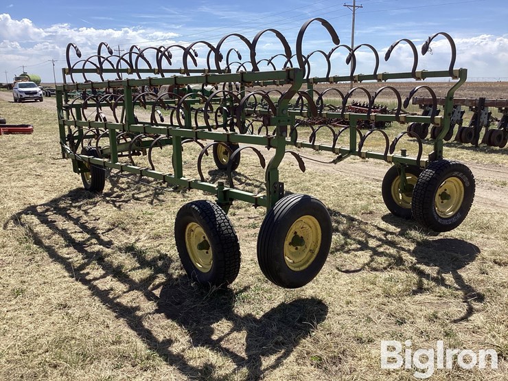 john-deere-40-image-7