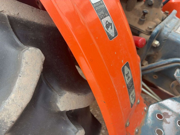 1991-kubota-b7100-image-15