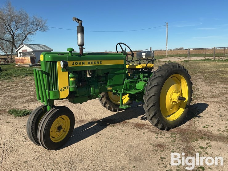 1958-john-deere-420-image-1