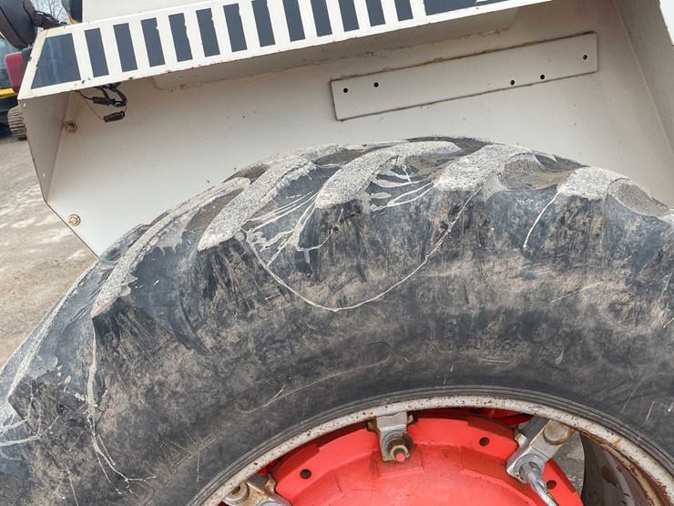#4067-•-case-2090-tractor-image-18