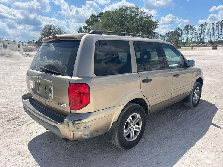 2005-honda-pilot-image-3