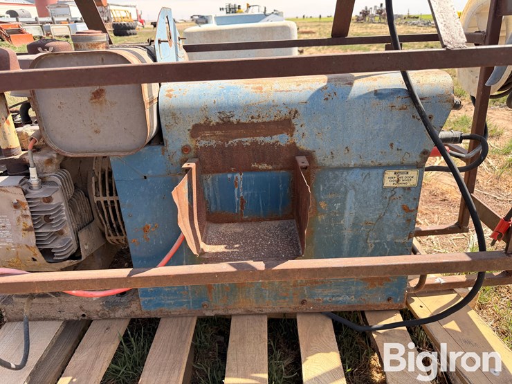 miller-aead-200le-welder/generator-image-6