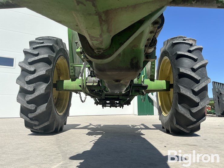 1963-john-deere-1010-image-16