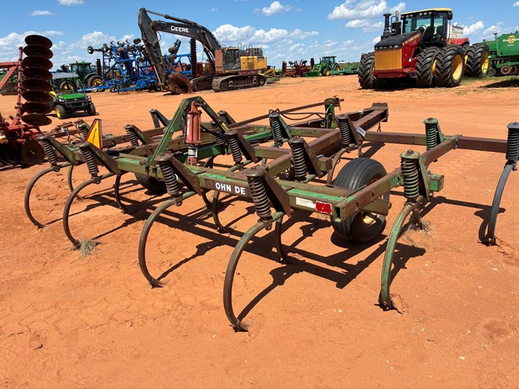 john-deere-610-image-4
