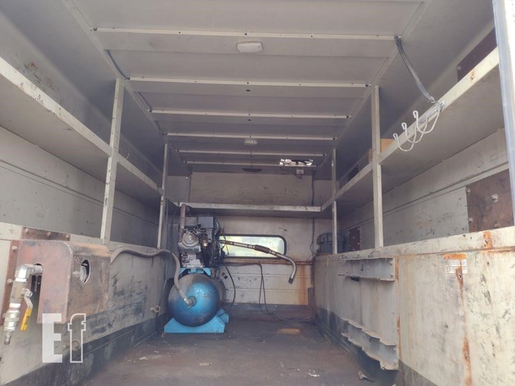 2019-ford-f550-image-17