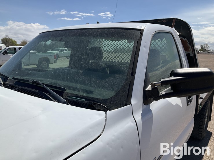 2005-gmc-sierra-1500-image-10