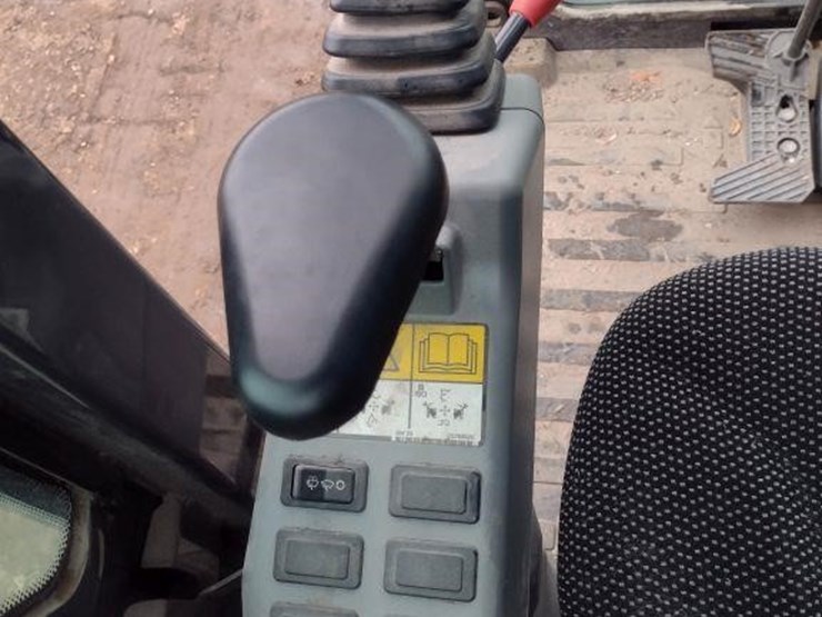 bobcat-e60r2-image-9