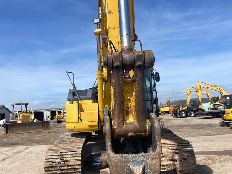komatsu-pc308-image-56