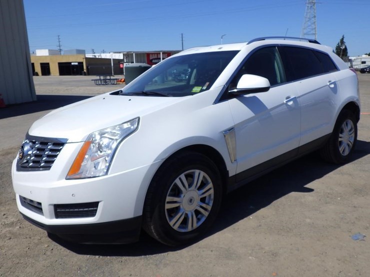 2014-cadillac-srx-image-1