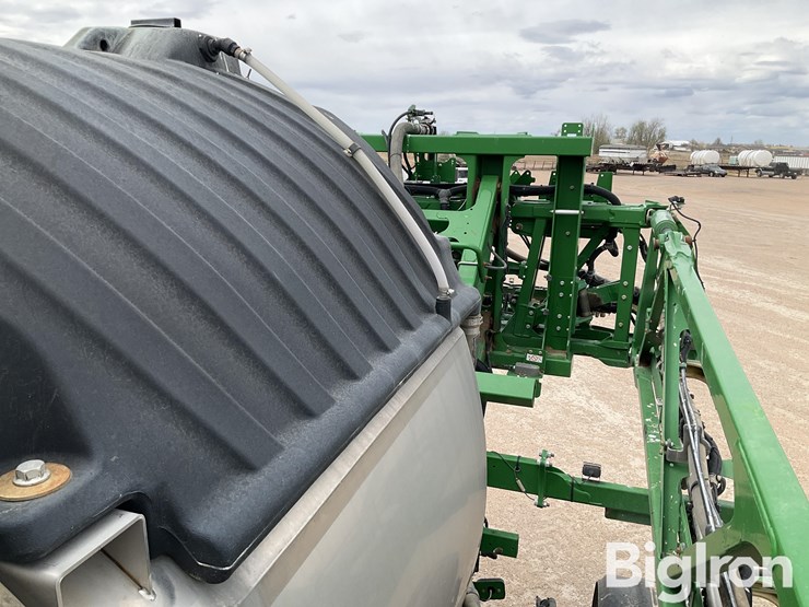 2019-john-deere-r4044-image-20