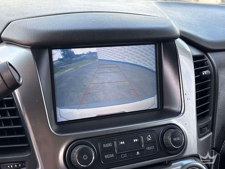 2019-chevrolet-tahoe-image-18