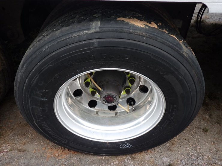 2019-utility-3000r-image-7