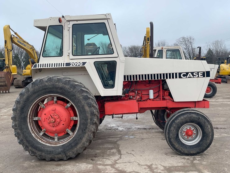 #4067-•-case-2090-tractor-image-4
