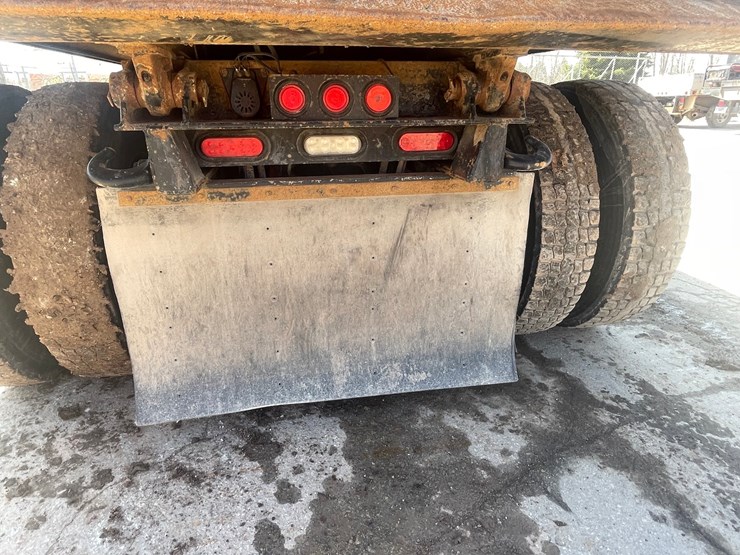 2013-mack-granite-104fr-image-78