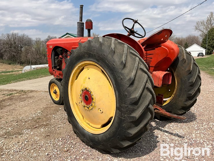 1949-massey-ferguson-44-image-7