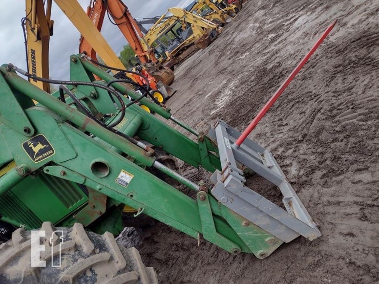2001-john-deere-6410-image-23