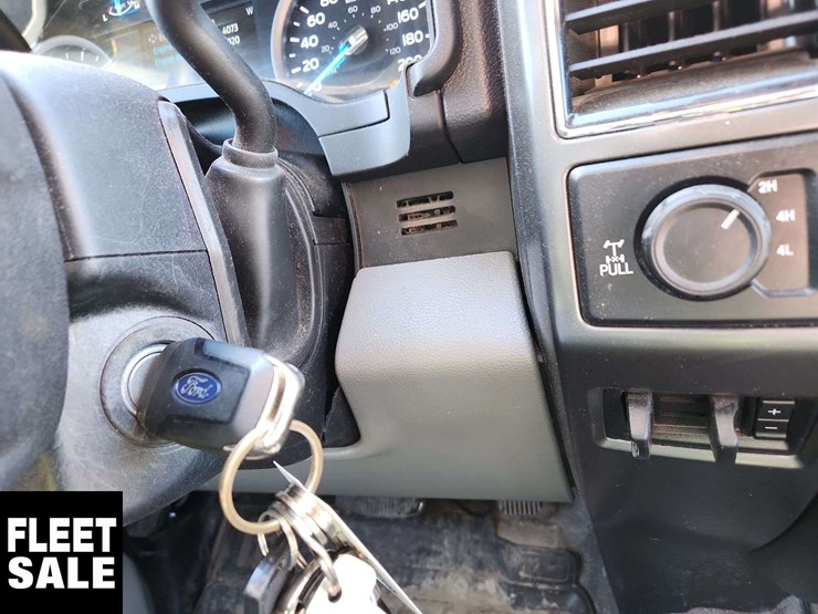 2020-ford-f350-image-11