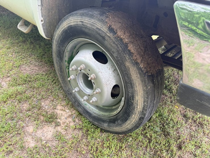1999-ford-f450-xl-image-11
