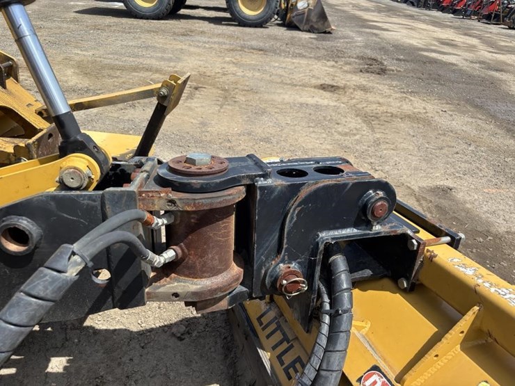 caterpillar-it14g-image-8