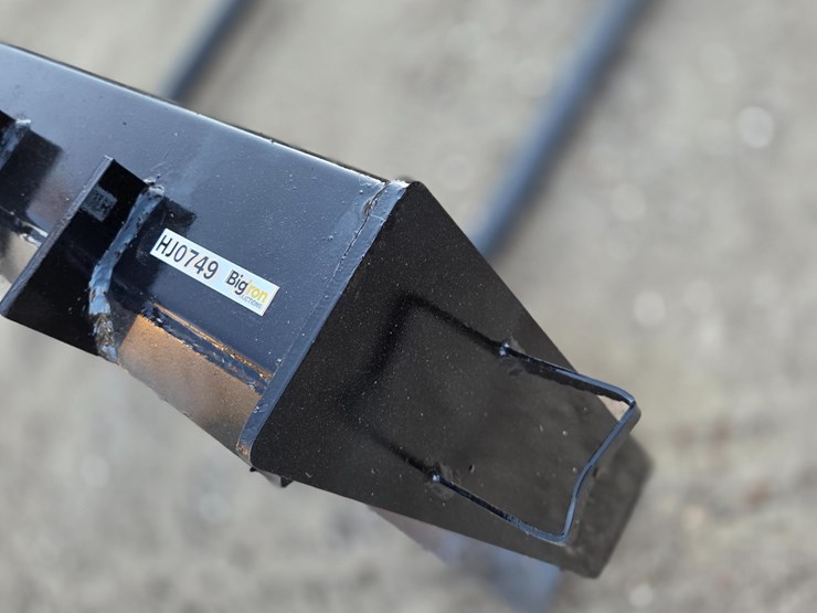 2025-jct-bale-spear-attachment-image-12
