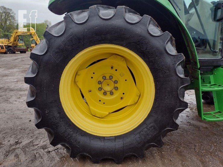 2007-john-deere-6215-image-27