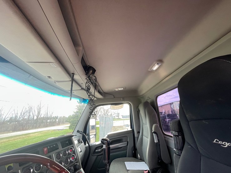 2015-kenworth-t880-image-91
