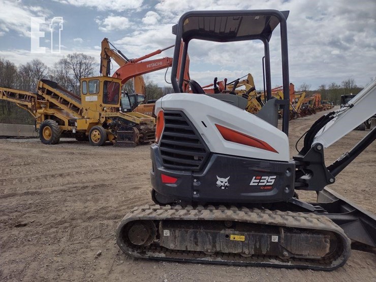 2022-bobcat-e35i-image-26