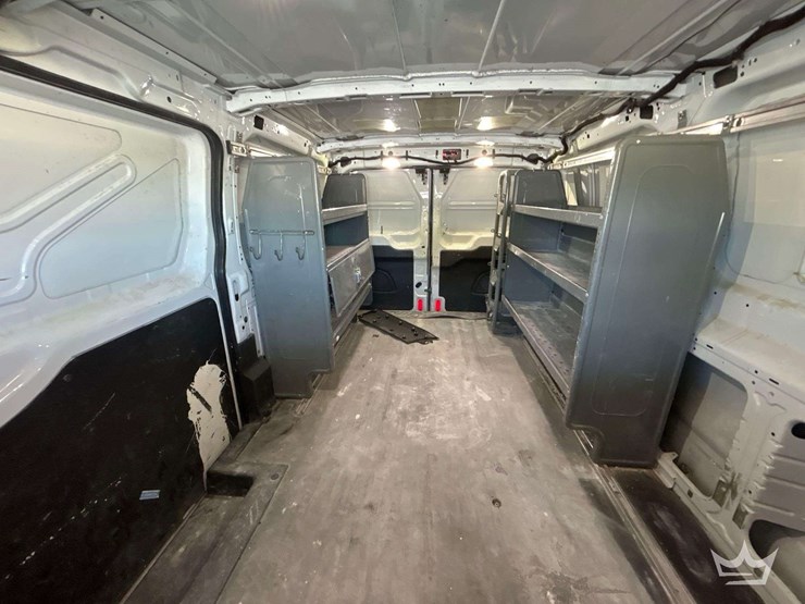 2017-ford-transit-image-15