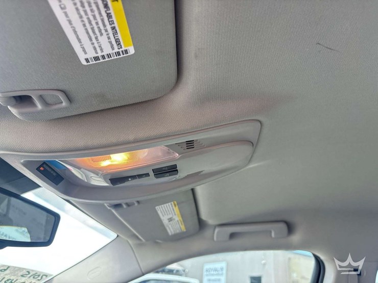 2015-chevrolet-equinox-image-18