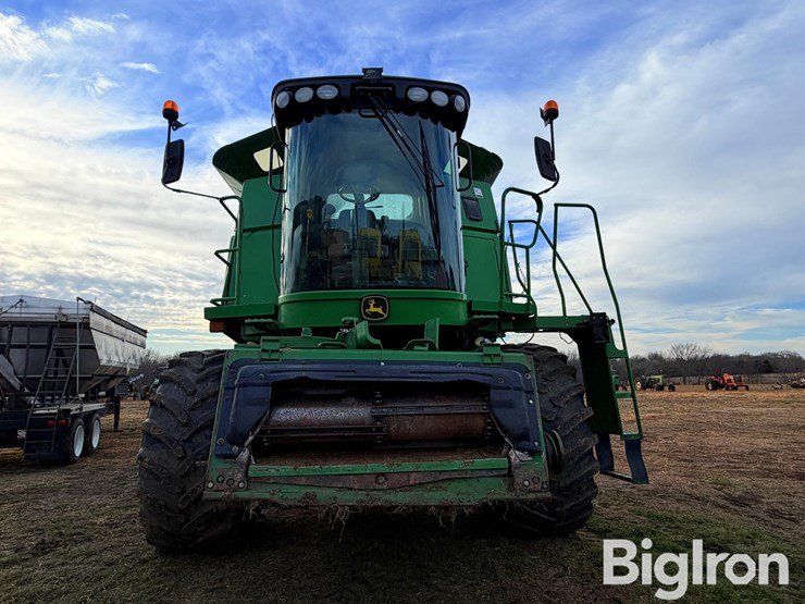 2008-john-deere-9770-sts-image-2