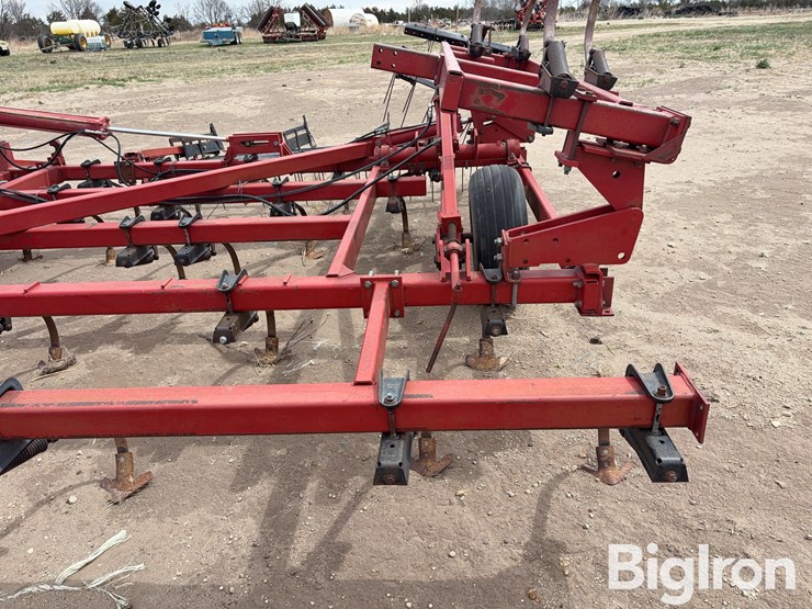 case-ih-4300-image-9