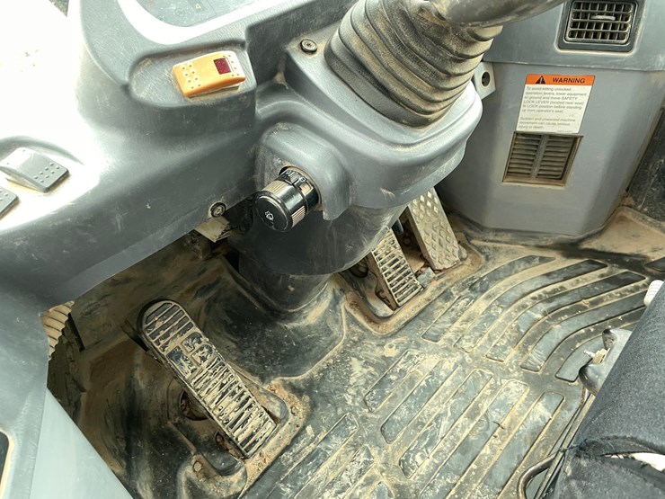2007-komatsu-wa250-5-image-56