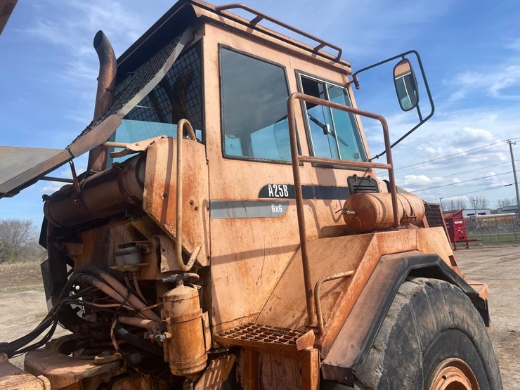 volvo-a25b-image-36