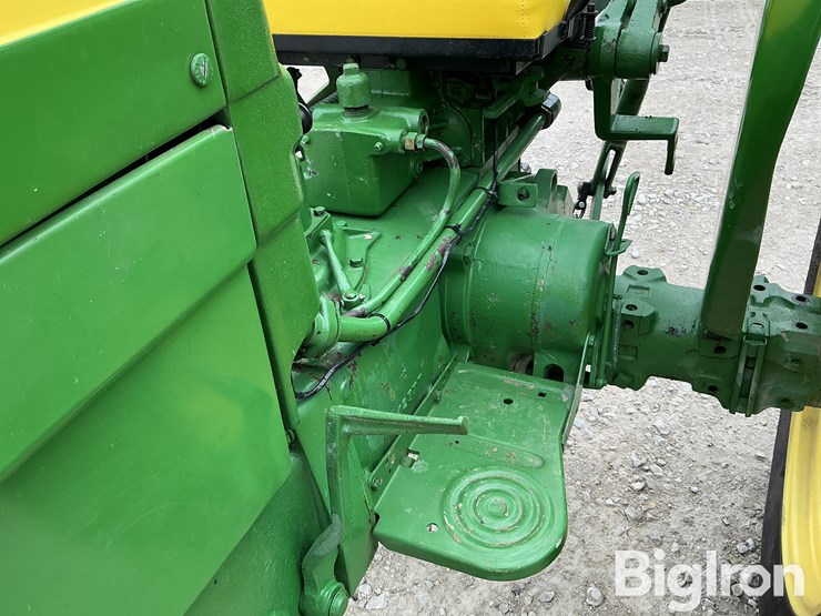 1958-john-deere-420-image-13