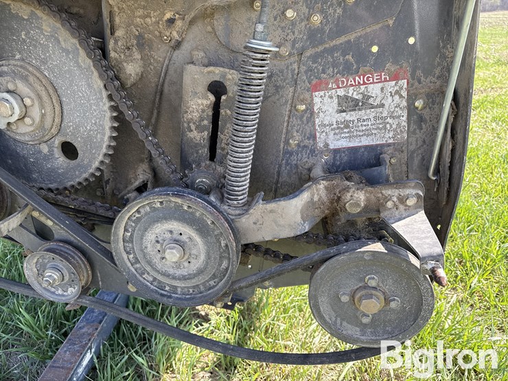 2007-agco-8200-image-17