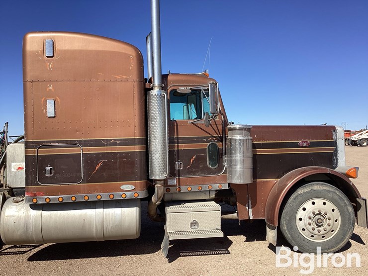 1994-peterbilt-379-image-10