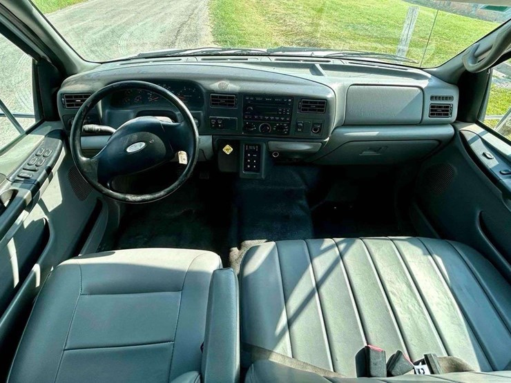 2007-ford-f650-image-10
