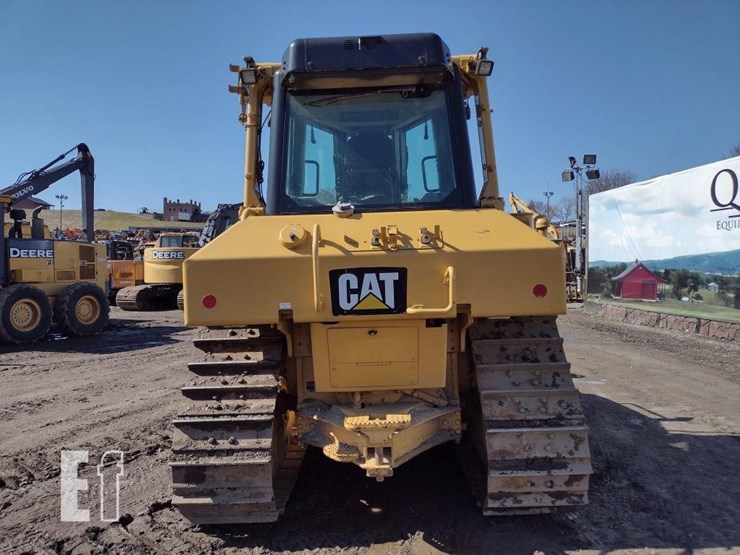 2017-caterpillar-d6n-xl-image-4