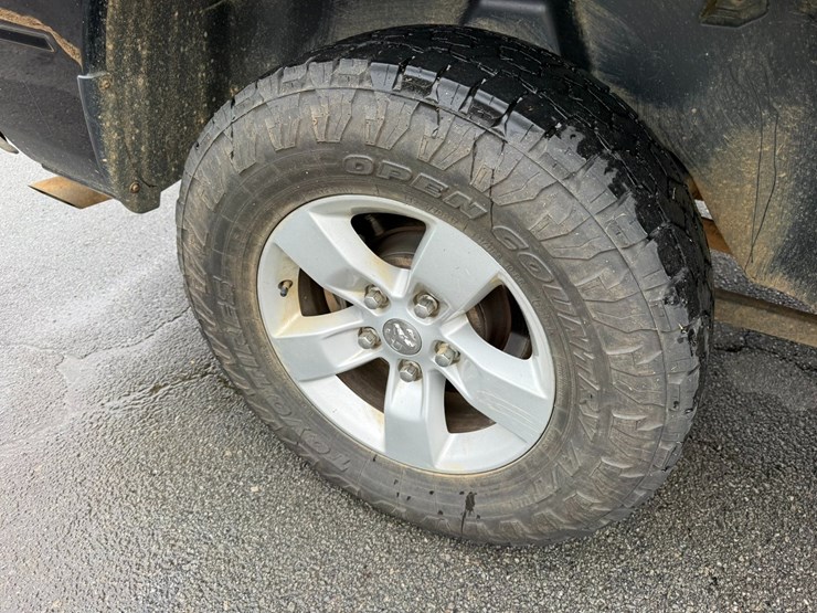 2019-dodge-1500-image-12