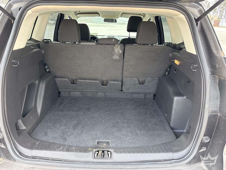 2017-ford-escape-image-26