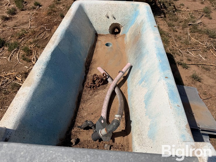 hedstrom-concrete-livestock-waterer-image-6