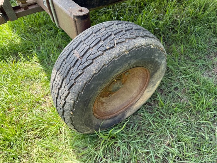 john-deere-8-image-5